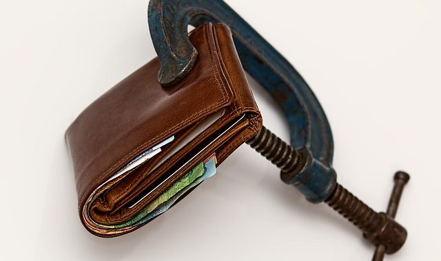 Four Ways To Prevent Overspending