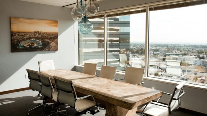 Mastering The Art Of Meetings: A Guide To Effective Leadership