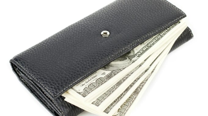 Mastering Your Finances: A Guide To Smart Spending And Saving